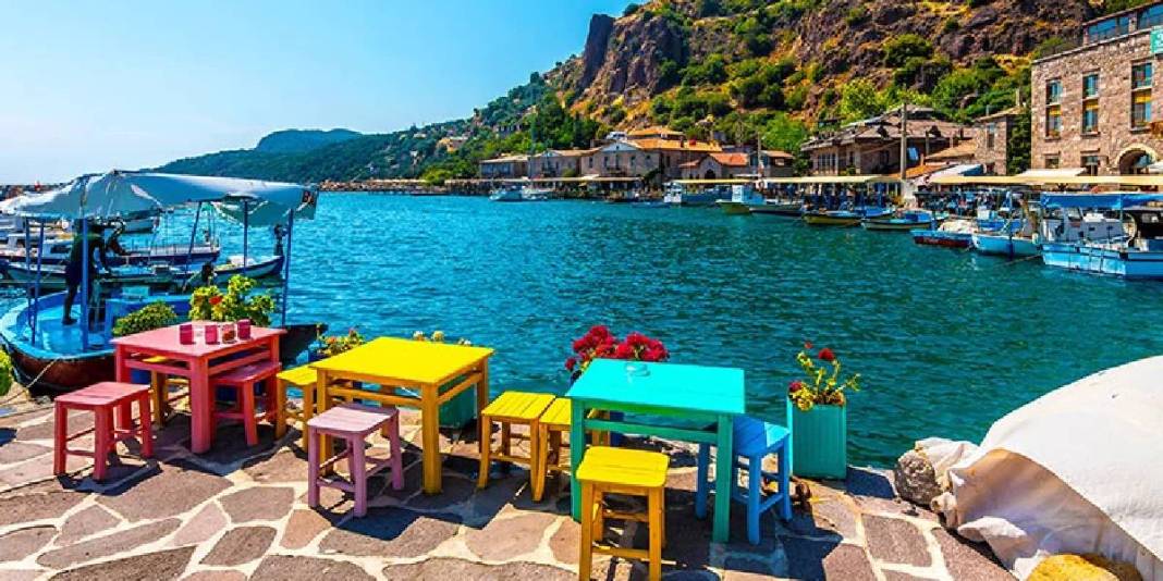 Tarih ve doğanın buluşma adresini arıyorsanız konum burası! Sonbaharın en iyi rotası: Büyülenmemek elde değil 4